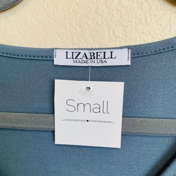 Lizabell blue top V-neck long sleeve with front knot top size S - Picture 3 of 11
